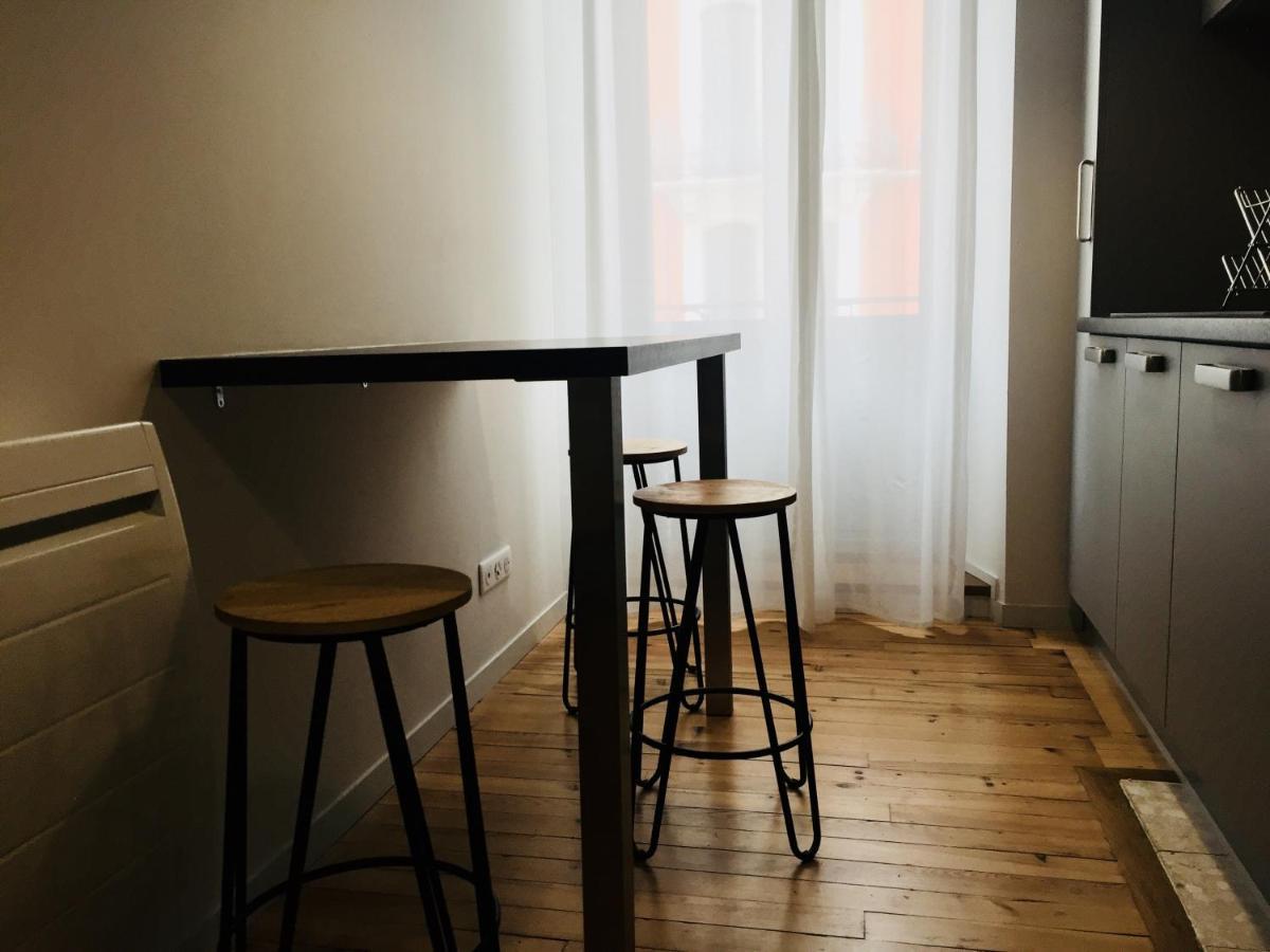 Villa Tarbis Tarbes Centre Ville , Appartements Tout Confort Exteriör bild